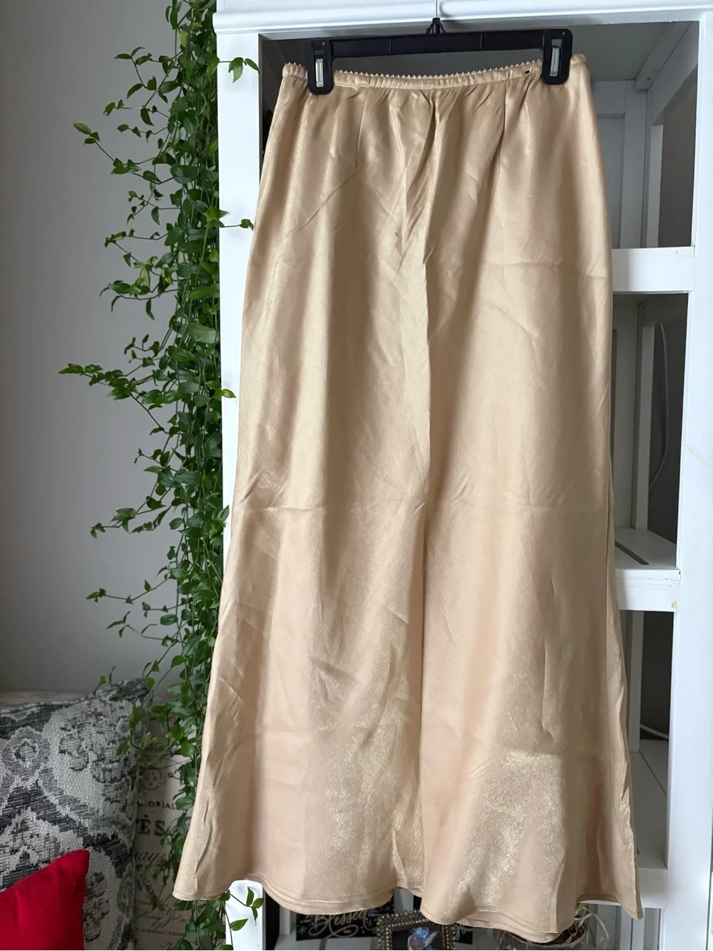 Venezia Long Golden-Beige Elastic-Waist Maxi Skirt